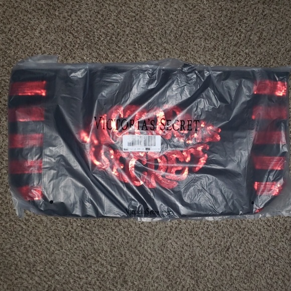 ❤Victoria's Secret Sequin Tote❤ - Picture 3 of 6